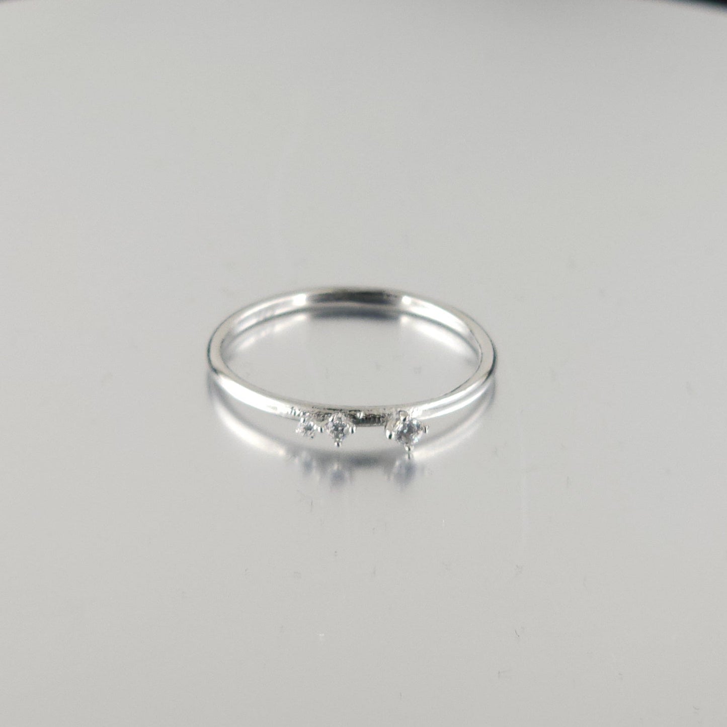 925 Sterling Silver Fashion Ring R11