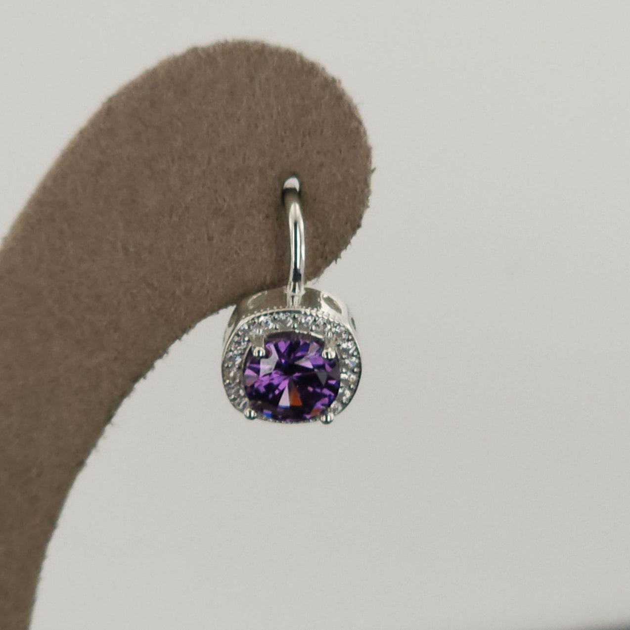 925 Sterling Silver Fashion Earring E16