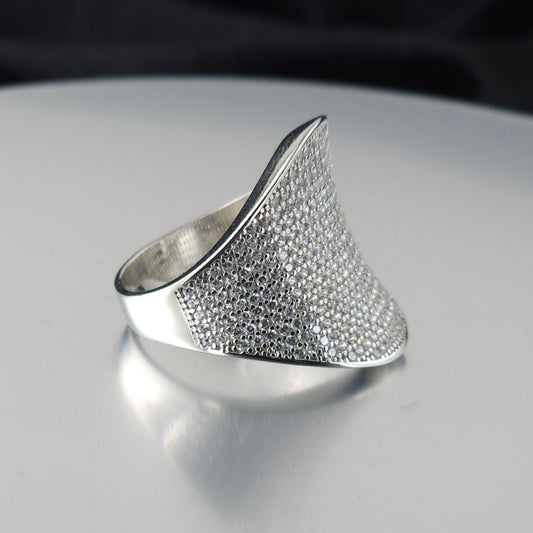 925 Sterling Silver Fashion Ring R-01