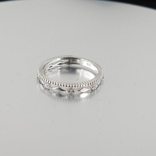 925 Sterling Silver Fashion Ring R12