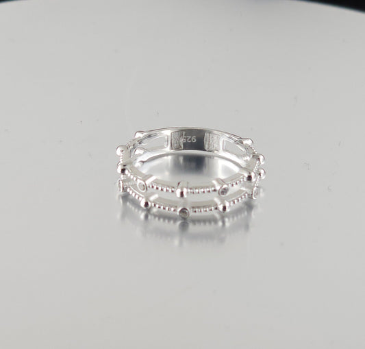 925 Sterling Silver Fashion Ring R22