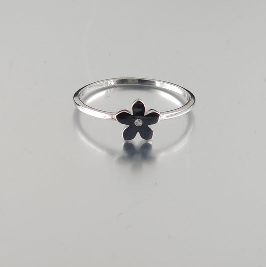 925 Sterling Silver Fashion Ring R34
