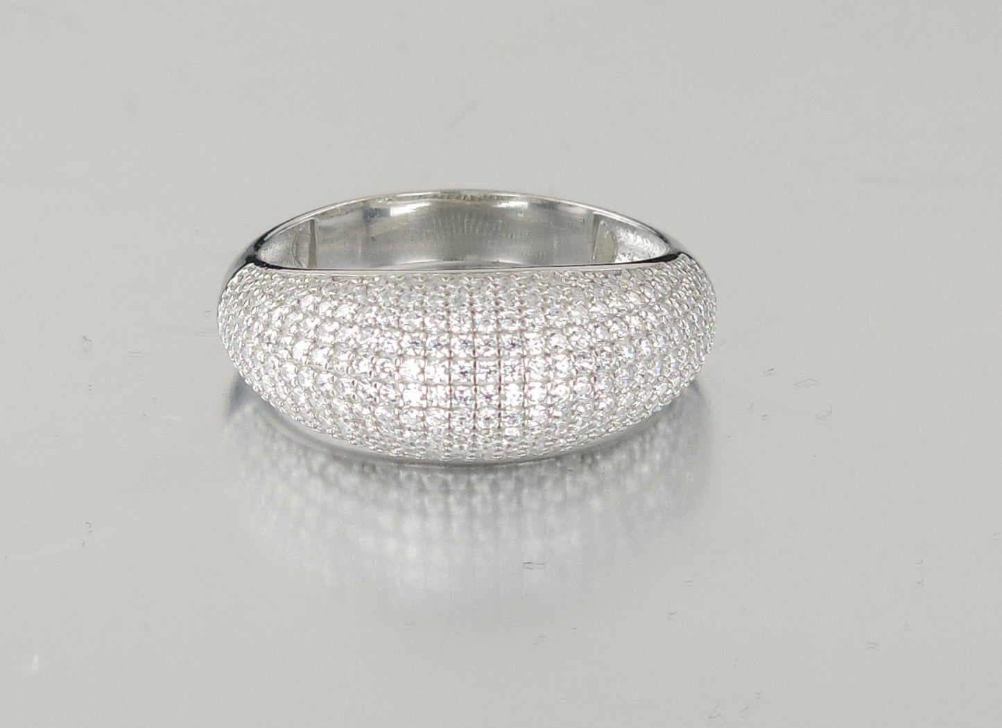 925 Sterling Silver Fashion Ring R58