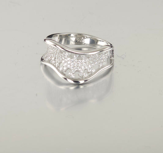 925 Sterling Silver Fashion Ring R78